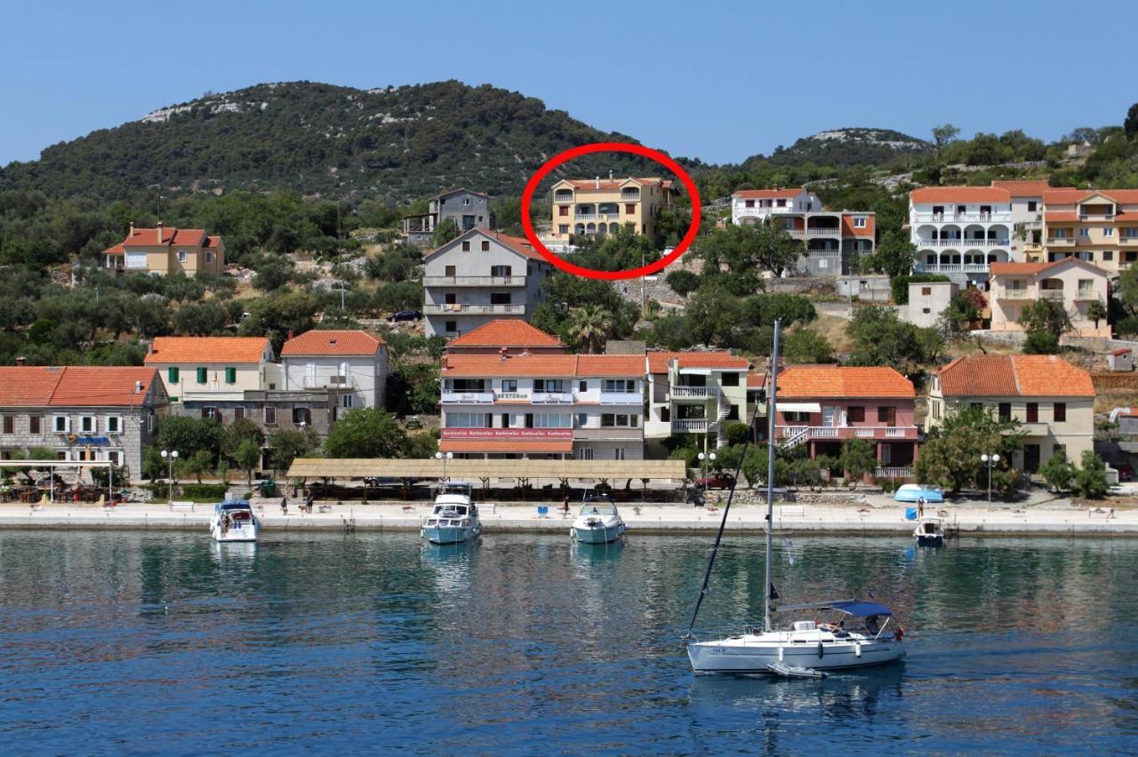 Apartments With A Parking Space Sali, Dugi Otok - 8152 מראה חיצוני תמונה